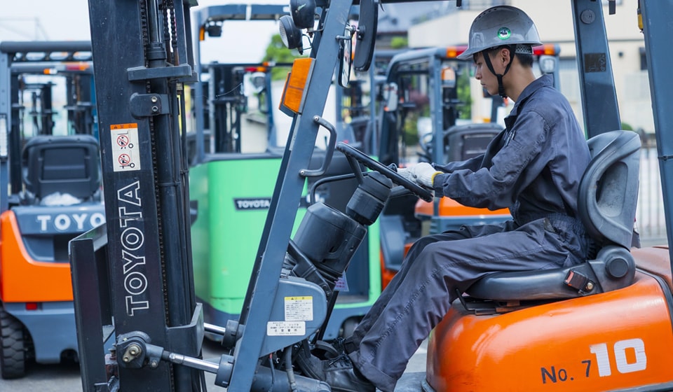 リフト事業部 Lift Equipment Division